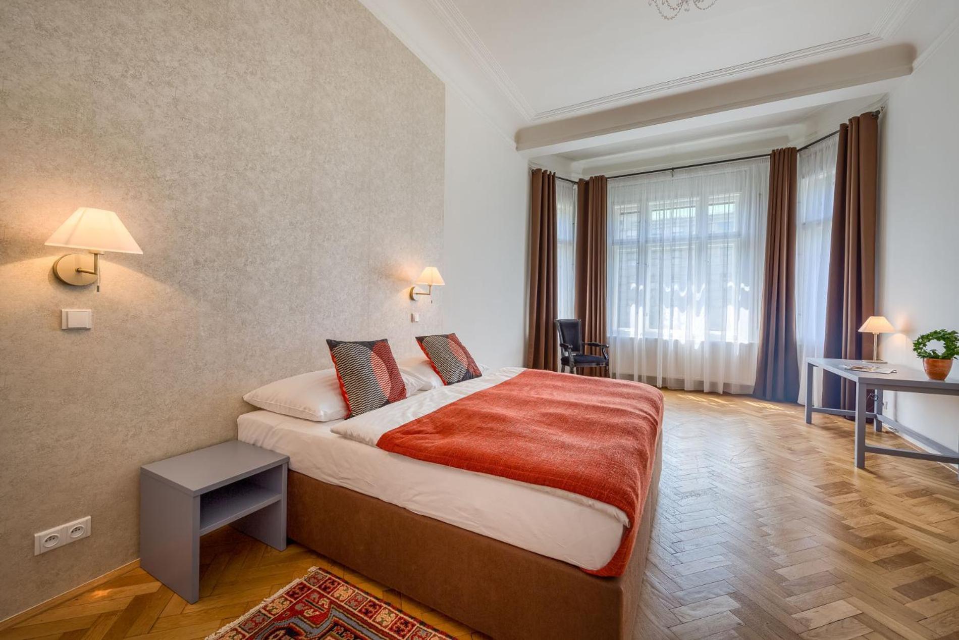 Apartments 39 Wenceslas Square Прага Екстериор снимка